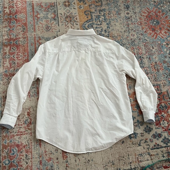 Talbots 100% cotton white two-pocket button down shirt - Picture 6 of 8